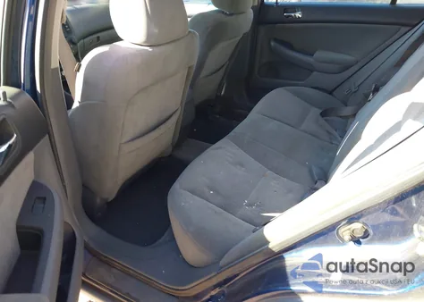 2005 Honda Accord 2.4 Dx from USA, damaged, VIN 1HGCM561X5A136380